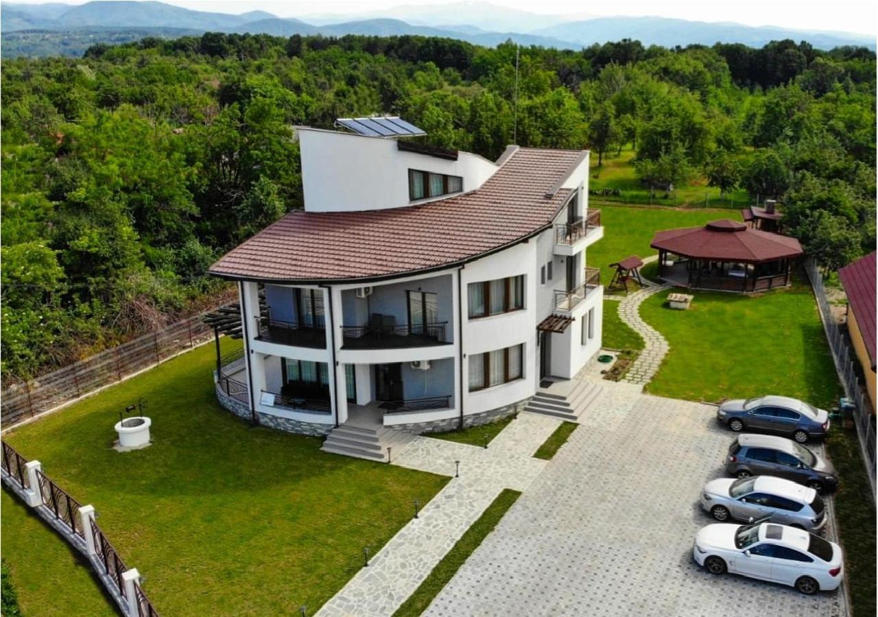 Pensiunea Casa Hortopan Târgu Jiu Екстериор снимка