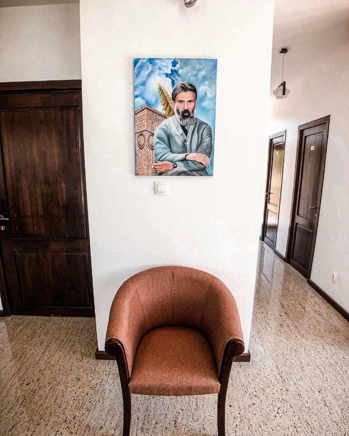 Pensiunea Casa Hortopan Târgu Jiu Екстериор снимка